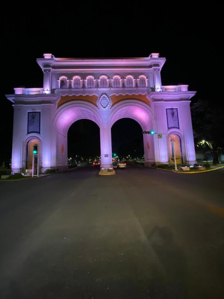 Tu Estancia Guadalajara Exterior photo